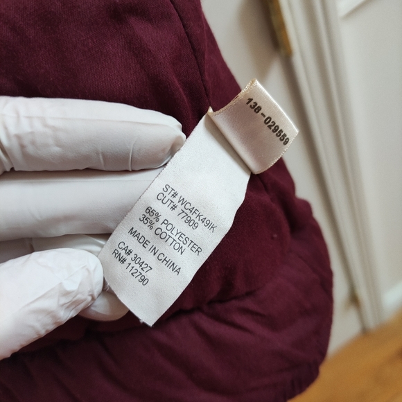 True Religion Burgundy Cream Corduroy Vest Women's L Run Small Y2K - Picture 6 of 11